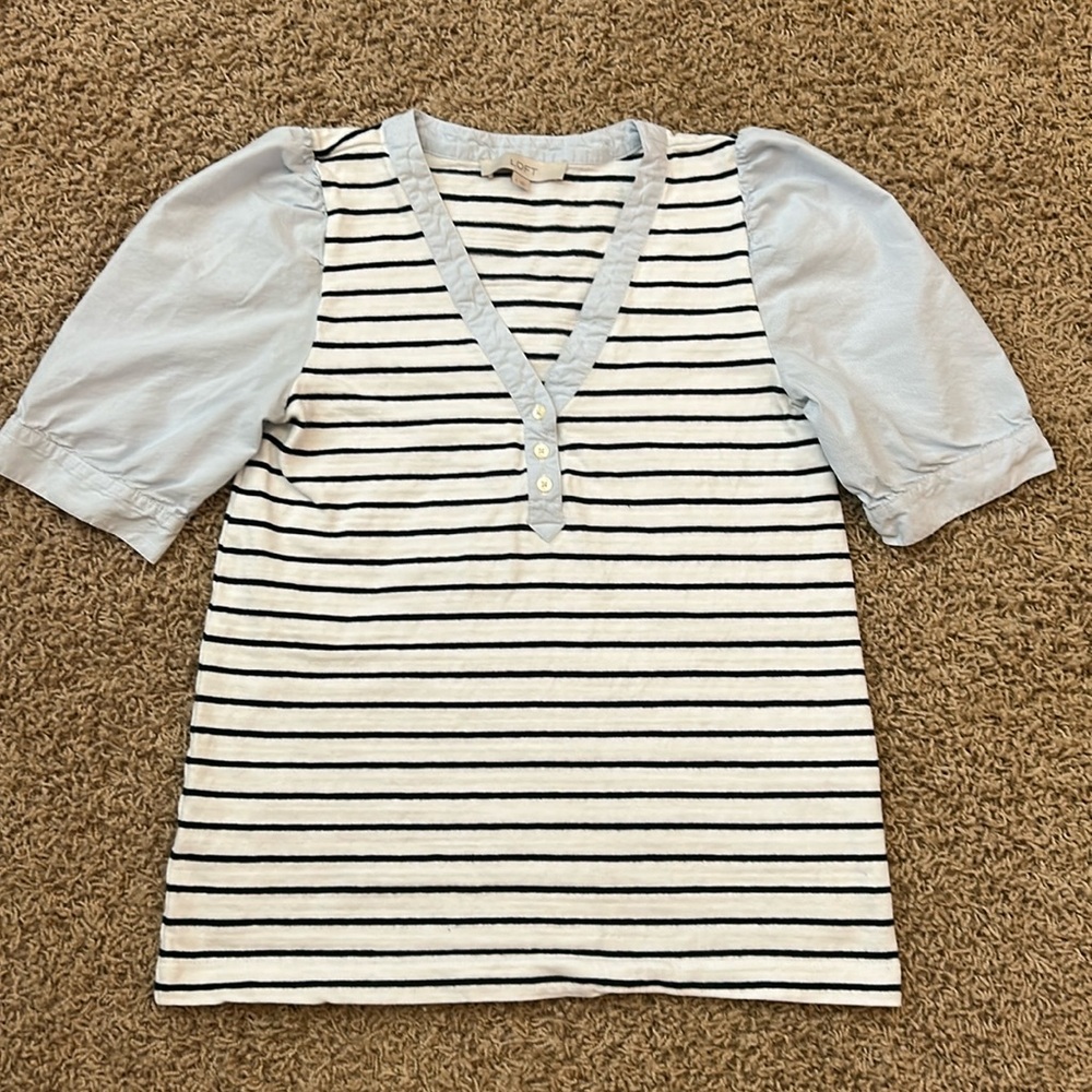Loft puff sleeve top